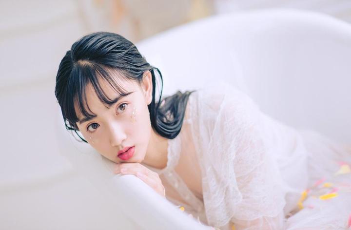 成人内容消费趋势研究